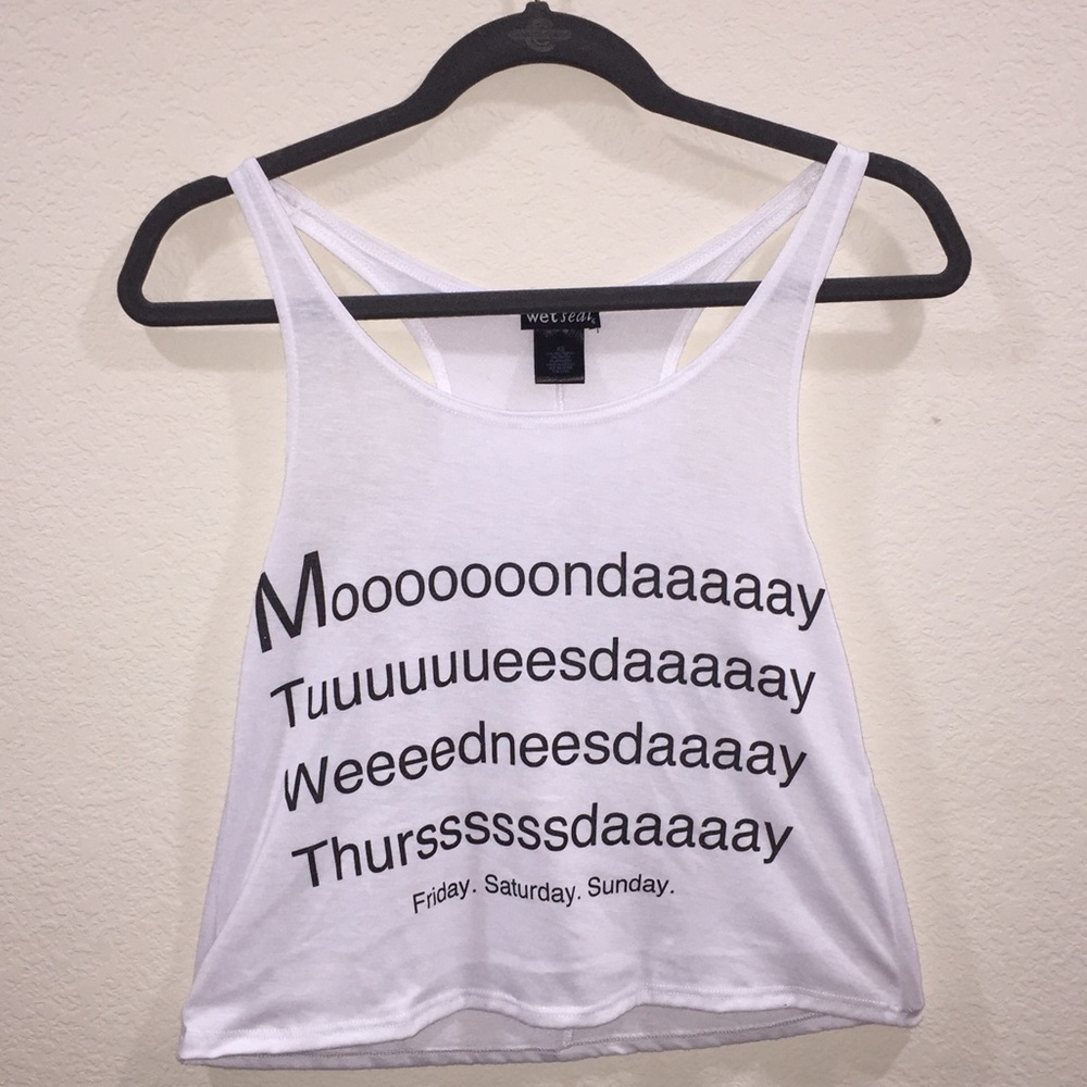 “Long-Week” White Crop Top